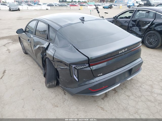 44921160 :رقم المزاد ، 3KPFT4DE5SE083868 vin ، 2025 Kia K4 Lxs مزاد بيع