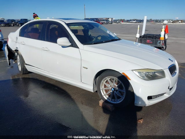 44921248 :رقم المزاد ، WBAPH5G51ANM34810 vin ، 2010 Bmw 328i مزاد بيع
