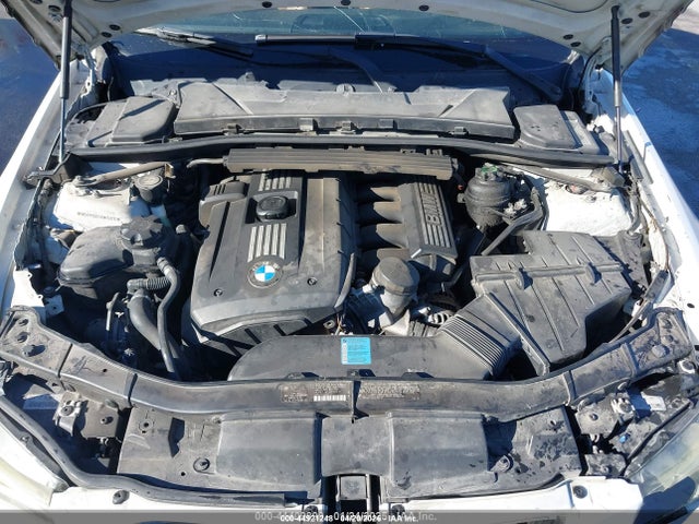 44921248 :رقم المزاد ، WBAPH5G51ANM34810 vin ، 2010 Bmw 328i مزاد بيع