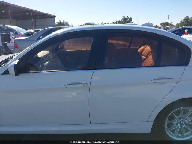 44921248 :رقم المزاد ، WBAPH5G51ANM34810 vin ، 2010 Bmw 328i مزاد بيع