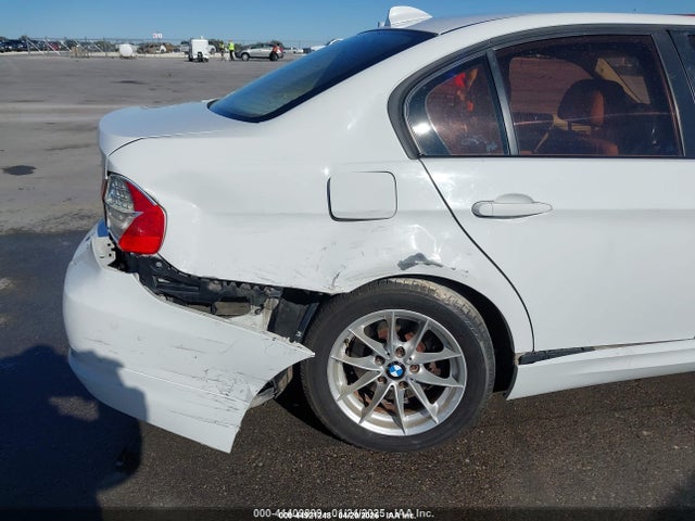 44921248 :رقم المزاد ، WBAPH5G51ANM34810 vin ، 2010 Bmw 328i مزاد بيع
