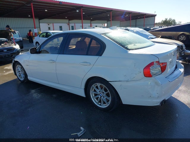 44921248 :رقم المزاد ، WBAPH5G51ANM34810 vin ، 2010 Bmw 328i مزاد بيع