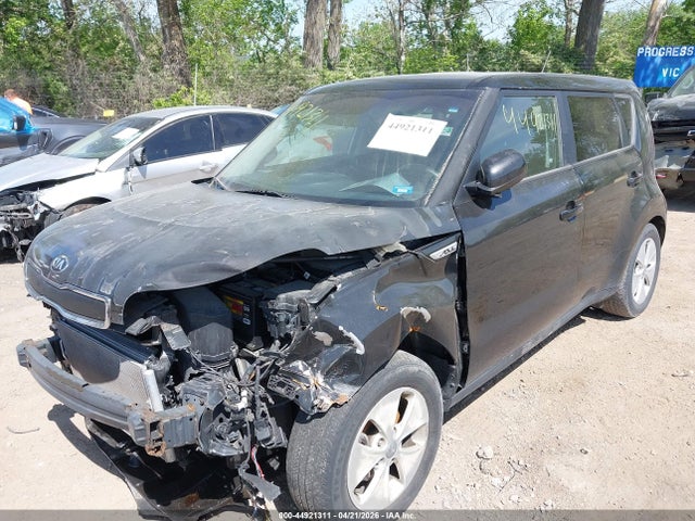 Продаж на аукціоні авто 2015 Kia Soul, vin: KNDJN2A21F7759774, номер лоту: 44921311
