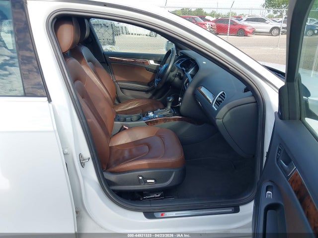 2014 Audi A4 2.0t Premium მანქანა იყიდება აუქციონზე, vin: WAUFFAFL0EN009305, აუქციონის ნომერი: 44921323