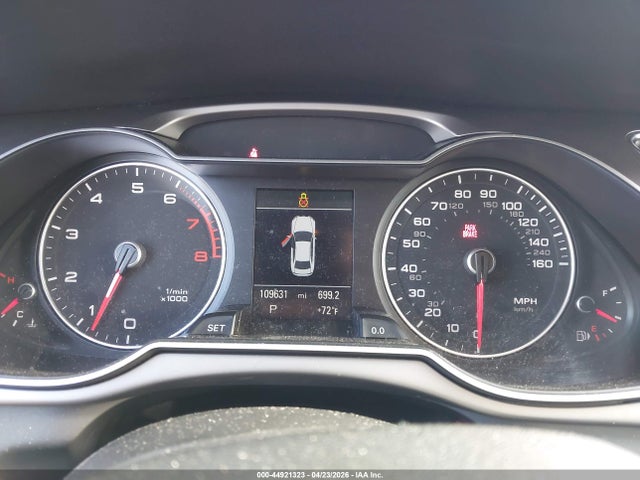 2014 Audi A4 2.0t Premium მანქანა იყიდება აუქციონზე, vin: WAUFFAFL0EN009305, აუქციონის ნომერი: 44921323