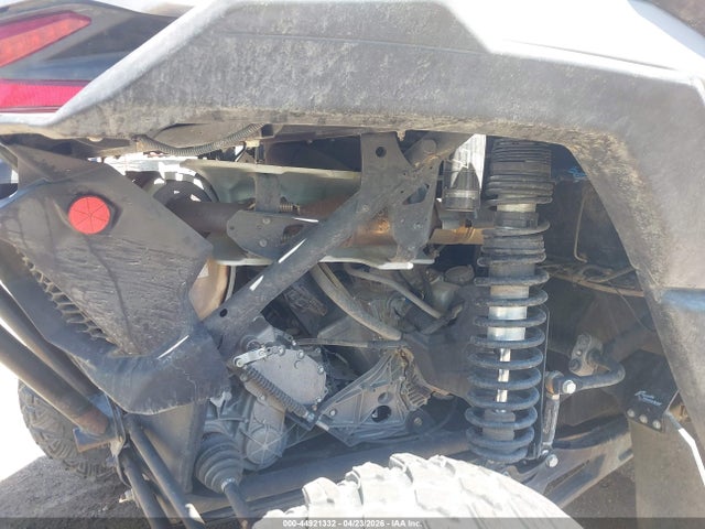 Продажа на аукционе авто 2018 Can-am Maverick X3 X Ds Turbo R, vin: 3JBVDAW27JK000065, номер лота: 44921332