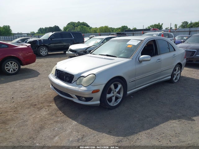 44921338 :رقم المزاد ، WDBRF40J35A692857 vin ، 2005 Mercedes-benz C 230 Kompressor Sport مزاد بيع
