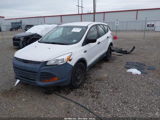 2013 Ford Escape S მანქანა იყიდება აუქციონზე, vin: 1FMCU0F74DUC99167, აუქციონის ნომერი: 44921352