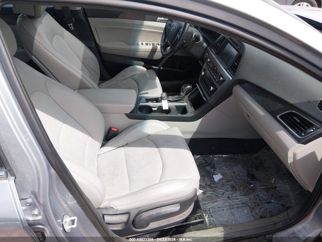 Продажа на аукционе авто 2016 Hyundai Sonata Sport, vin: 5NPE34AF0GH435962, номер лота: 44921356