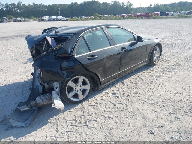 Продажа на аукционе авто 2010 Mercedes-benz C 300 Luxury 4matic/sport 4matic, vin: WDDGF8BB8AF403495, номер лота: 44921385