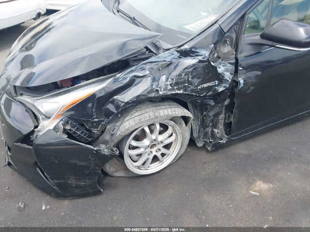 JTDKBRFU1H3048134 Toyota Prius One