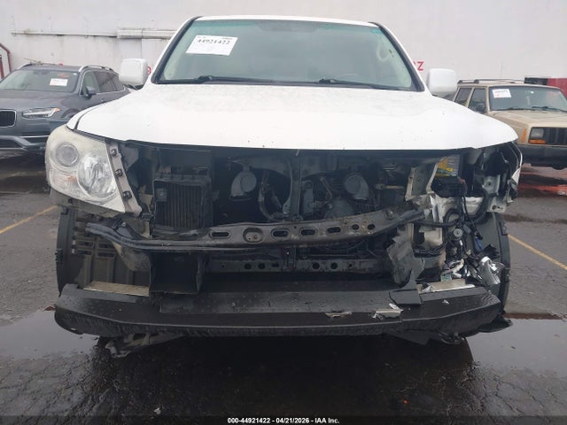 Продажа на аукционе авто 2011 Lexus Lx 570, vin: JTJHY7AX1B4062578, номер лота: 44921422