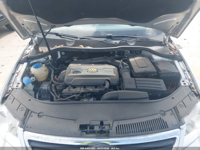 44921453 :رقم المزاد ، WVWJK7AN7AE135479 vin ، 2010 Volkswagen Passat Komfort مزاد بيع