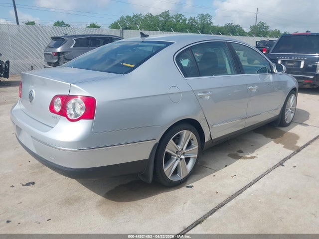 44921453 :رقم المزاد ، WVWJK7AN7AE135479 vin ، 2010 Volkswagen Passat Komfort مزاد بيع