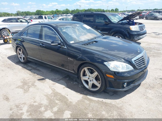 2009 MERCEDES-BENZ S 63 AMG WDDNG77X49A243093