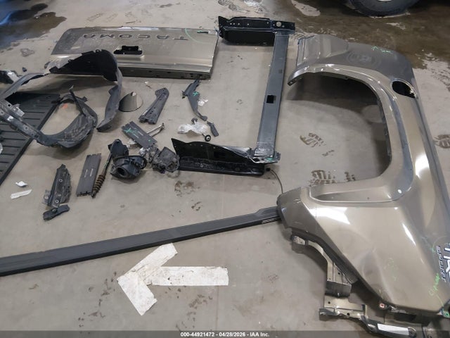 Toyota Tacoma 2024 3TMLB5JN7RM064660 Image 21