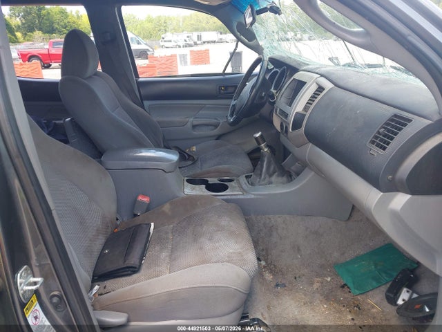 Продажа на аукционе авто 2011 Toyota Tacoma Base V6, vin: 5TFLU4EN7BX003047, номер лота: 44921503