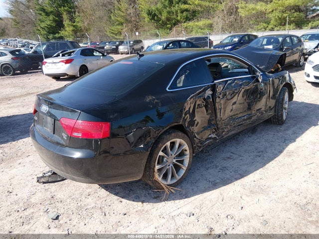 44921519 :رقم المزاد ، WAULFAFRXDA034256 vin ، 2013 Audi A5 2.0t Premium مزاد بيع
