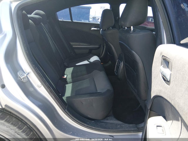 2C3CDXHG0HH569387 Dodge Charger Sxt Rwd