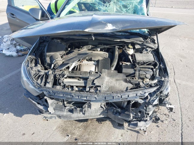 Aukcja sprzedaży 2018 Buick Regal Tourx Essence, vin: W04GV8SX0J1174424, numer aukcji: 44921556