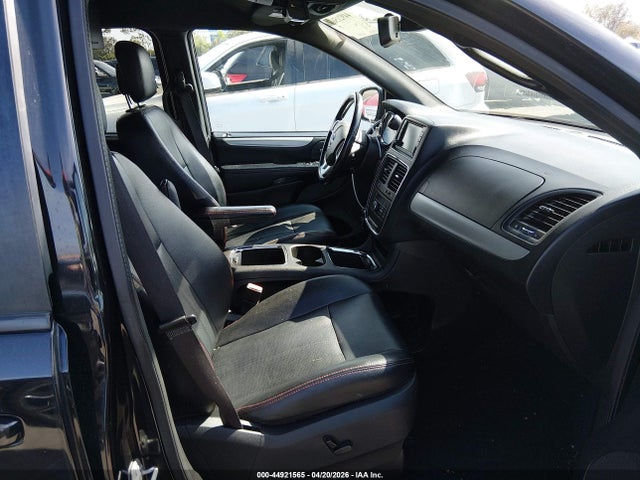 2C4RDGEG1KR694796 Dodge Grand Caravan Gt