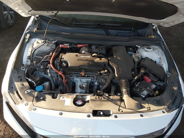 44921614 :رقم المزاد ، 1HGCV3F92LA010437 vin ، 2020 Honda Accord Hybrid Touring مزاد بيع