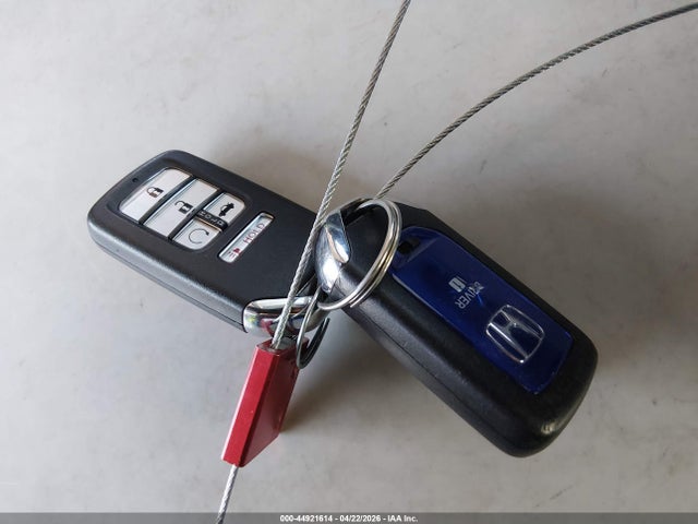 44921614 :رقم المزاد ، 1HGCV3F92LA010437 vin ، 2020 Honda Accord Hybrid Touring مزاد بيع