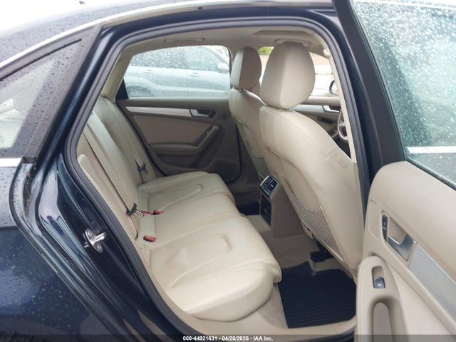 44921631 :رقم المزاد ، WAUFFAFL4CA094024 vin ، 2012 Audi A4 2.0t Premium مزاد بيع