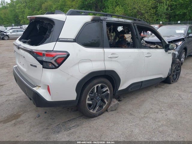 Продаж на аукціоні авто 2025 Subaru Forester Limited Hybrid, vin: JF2SLSRD2SH450143, номер лоту: 44921635