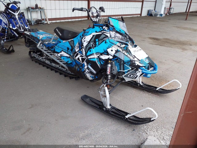 2017 SN1EFK8P3HC699519 головне зображення