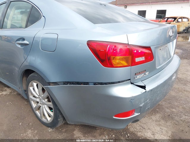 44921703 :رقم المزاد ، JTHCK262385016153 vin ، 2008 Lexus Is 250 مزاد بيع