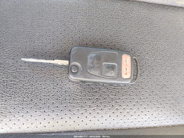 44921717 :رقم المزاد ، WDBKK65F21F210194 vin ، 2001 Mercedes-benz Slk 320 مزاد بيع
