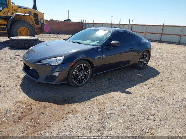 Scion FR-S 2015 JF1ZNAA17F9709086 Image 2
