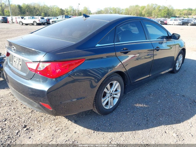 Продажа на аукционе авто 2014 Hyundai Sonata Gls, vin: 5NPEB4AC3EH904046, номер лота: 44921753