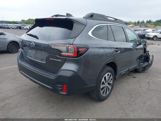 44921785 :رقم المزاد ، 4S4BTADCXN3115099 vin ، 2022 Subaru Outback Premium مزاد بيع