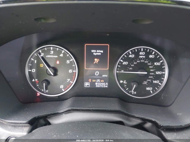 44921785 :رقم المزاد ، 4S4BTADCXN3115099 vin ، 2022 Subaru Outback Premium مزاد بيع