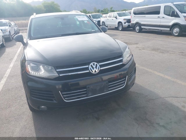Продаж на аукціоні авто 2011 Volkswagen Touareg Vr6 Sport, vin: WVGFF9BP1BD003603, номер лоту: 44921803