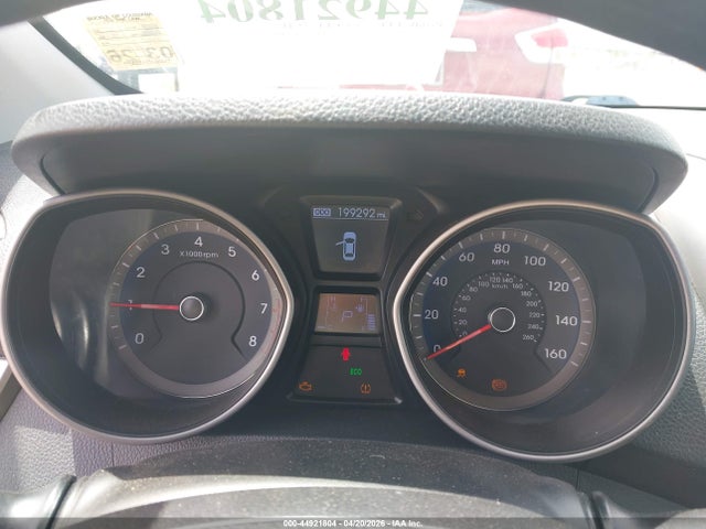 KMHD35LH5HU377737 Hyundai ELANTRA GT