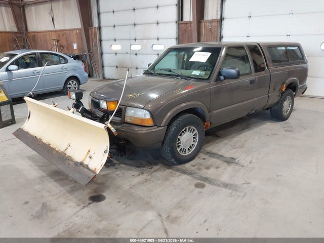 Продажа на аукционе авто 2000 Gmc Sonoma Sls, vin: 1GTDT19W6Y8136992, номер лота: 44921809