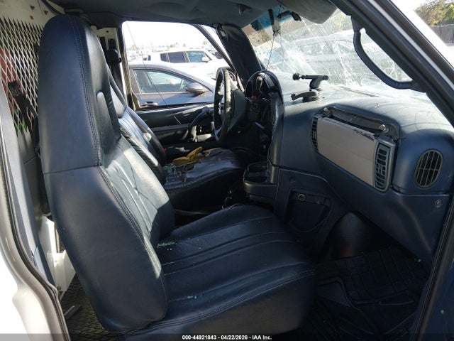 Aukcja sprzedaży 2002 Gmc Safari Sl, vin: 1GTDM19X22B514659, numer aukcji: 44921843