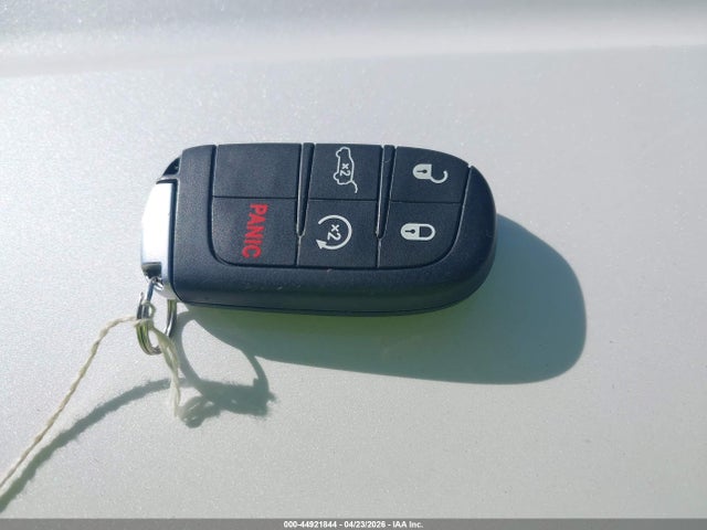 Продажа на аукционе авто 2017 Jeep Grand Cherokee Overland 4x4, vin: 1C4RJFCGXHC801660, номер лота: 44921844