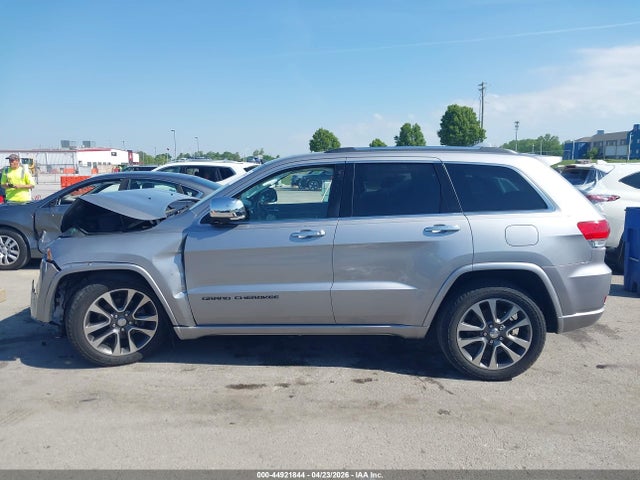 Продажа на аукционе авто 2017 Jeep Grand Cherokee Overland 4x4, vin: 1C4RJFCGXHC801660, номер лота: 44921844