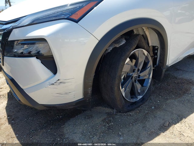 44921851 :رقم المزاد ، 5N1BT3BA1SC871333 vin ، 2025 Nissan Rogue Sv Fwd مزاد بيع