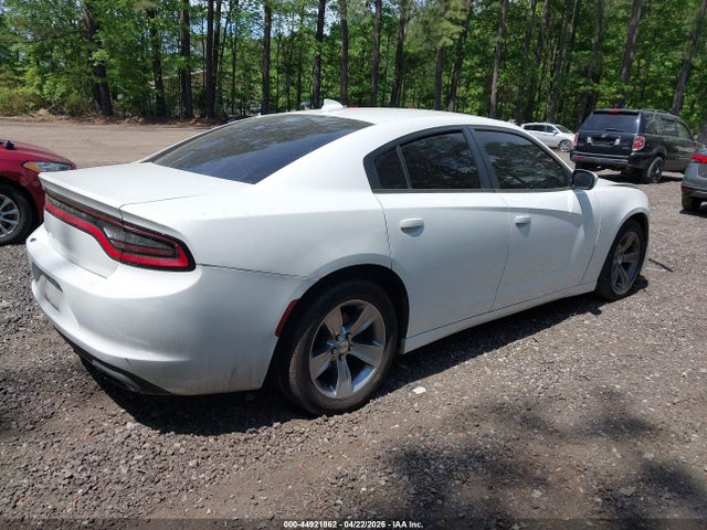2016 Dodge Charger Sxt მანქანა იყიდება აუქციონზე, vin: 2C3CDXHG9GH215334, აუქციონის ნომერი: 44921862