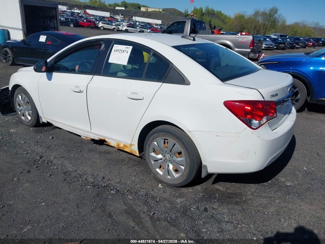 Продажа на аукционе авто 2015 Chevrolet Cruze Ls Auto, vin: 1G1PA5SG0F7231640, номер лота: 44921874