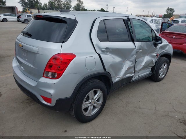 Chevrolet Trax Awd Ls 2022 KL7CJNSM3NB545593 Image 4
