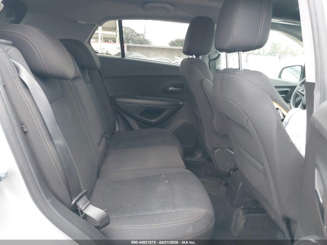 Chevrolet Trax Awd Ls 2022 KL7CJNSM3NB545593 Image 8