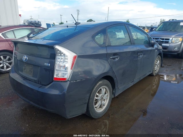 44921912 :رقم المزاد ، JTDKN3DU4B5310344 vin ، 2011 Toyota Prius Three مزاد بيع