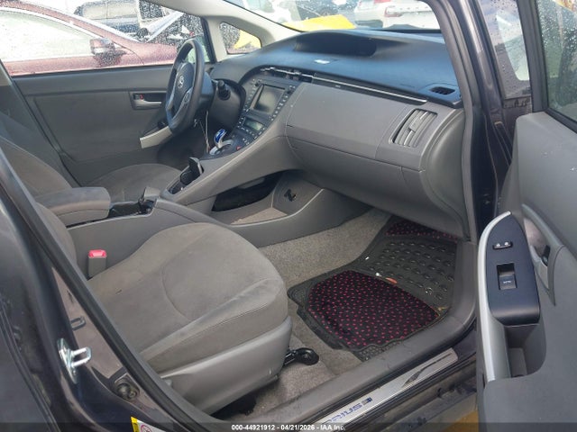44921912 :رقم المزاد ، JTDKN3DU4B5310344 vin ، 2011 Toyota Prius Three مزاد بيع