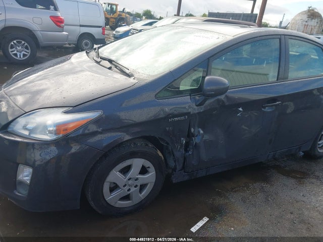 44921912 :رقم المزاد ، JTDKN3DU4B5310344 vin ، 2011 Toyota Prius Three مزاد بيع